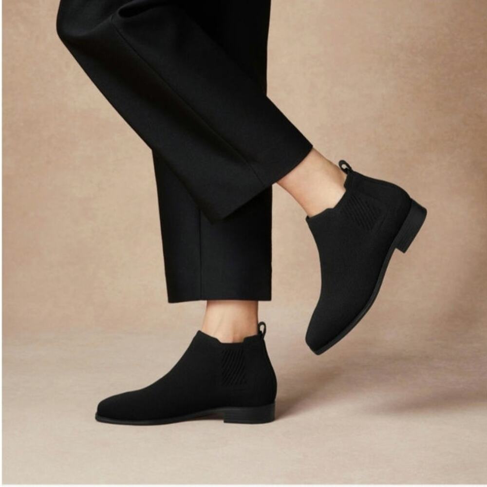 VIVAIA Black Knit Square-Toe Ankle Boots Low Block Heel Sock Booties Sz Us 5.5 6